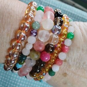 🛑 FIRM IS PRICE 🛑 BRACELET SET OF SIX ALL NATURAL GEMSTONES STRETCH BRACELETS